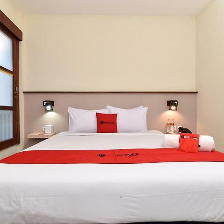Reddoorz Near Legian Street Hotel Kuta Lombok Kültér fotó